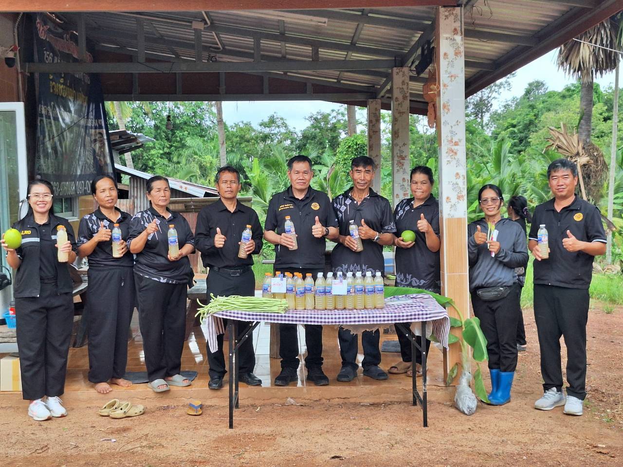 title - ผู้ตรวจราชการ ส.ป.ก. ลงพื้นที่จังหวัดบึงกาฬ ประชุมติดตามความก้าวหน้าผลการดำเนินงาน พร้อมตรวจเยี่ยมให้กำลังใจเกษตรกรต้นแบบผู้นำเกษตรกรรมยั่งยืนในเขตปฏิรูปที่ดิน 